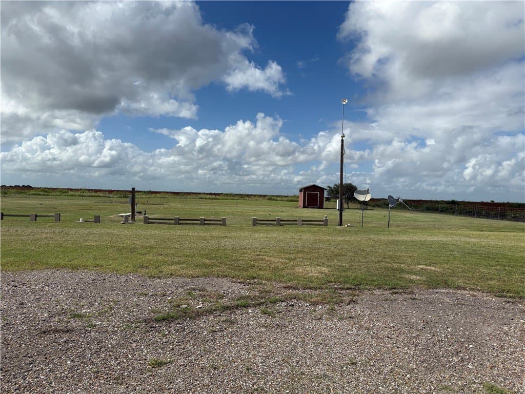 2 acres in San Patricio County - photo 12