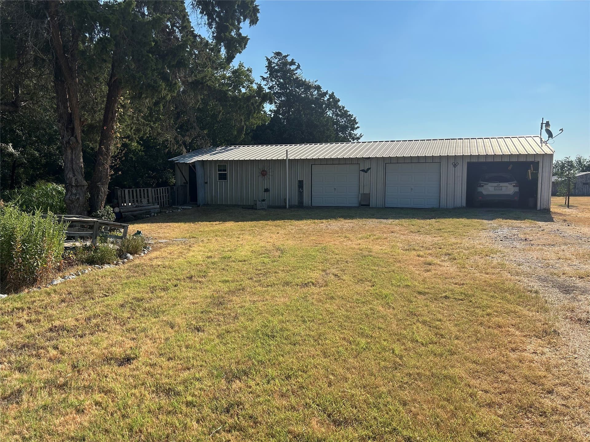 8.48 acres in Navarro County - photo 18