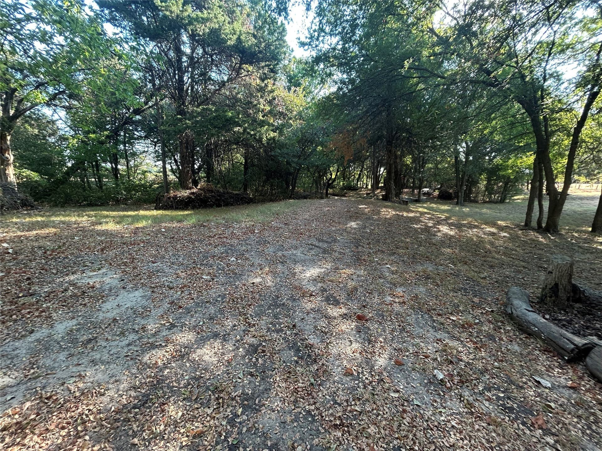 8.48 acres in Navarro County - photo 22