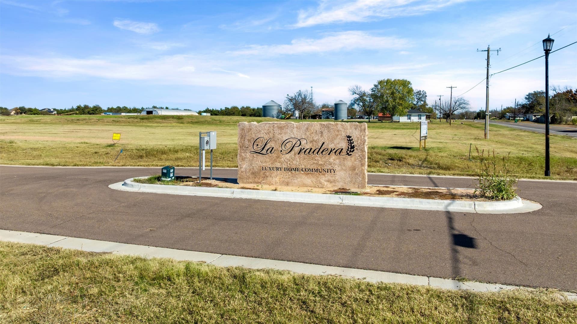 0.78 acres in McLennan County - photo 2