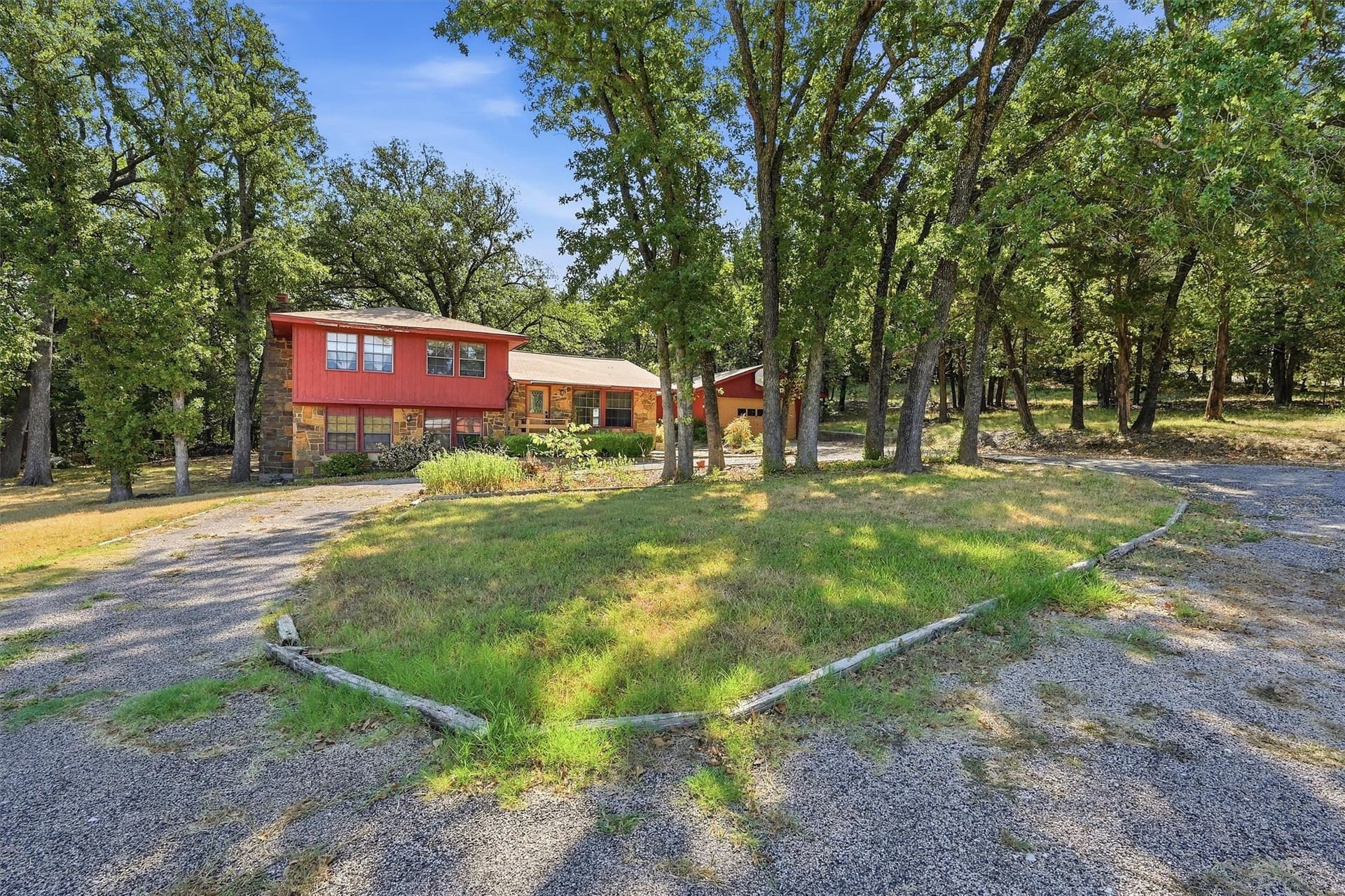 11 acres in Cooke County - photo 4
