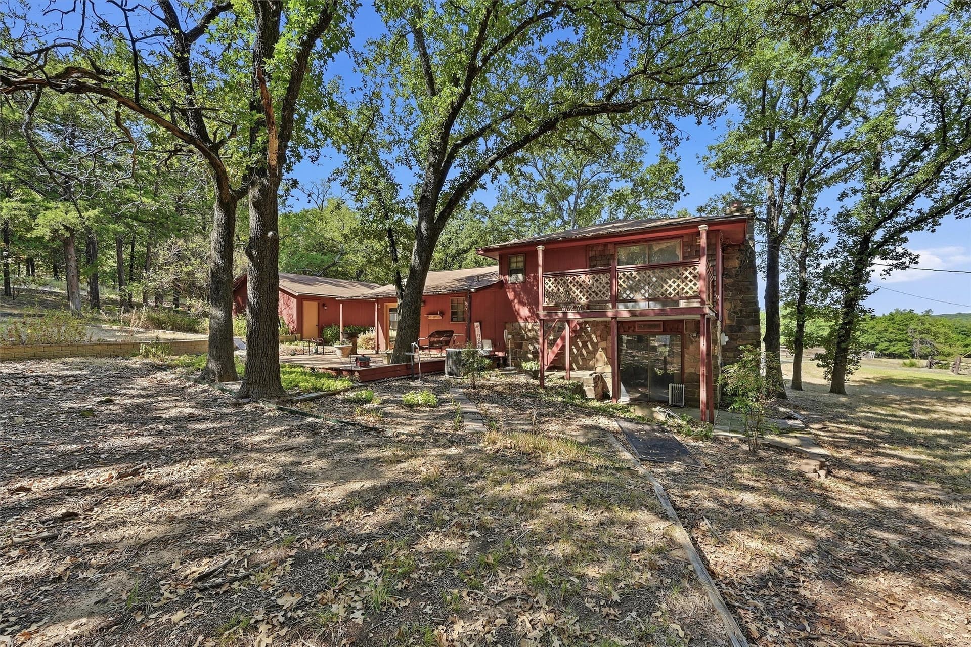 11 acres in Cooke County - photo 24