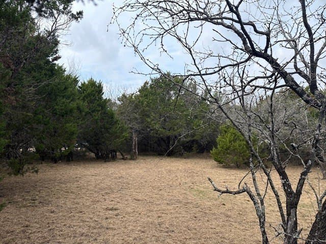 0.5 acres in Hill County - photo 3