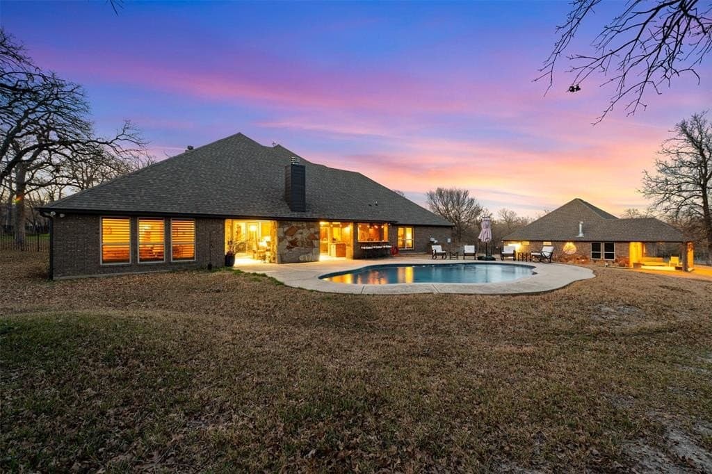 10.24 acres in Tarrant County gallery image 4