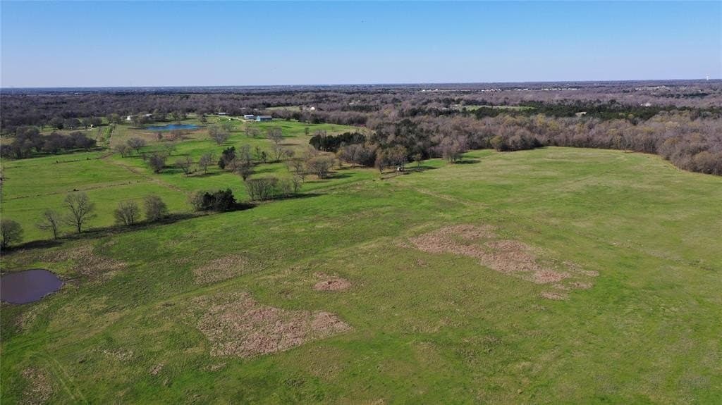 140 acres in Hunt County gallery image 3