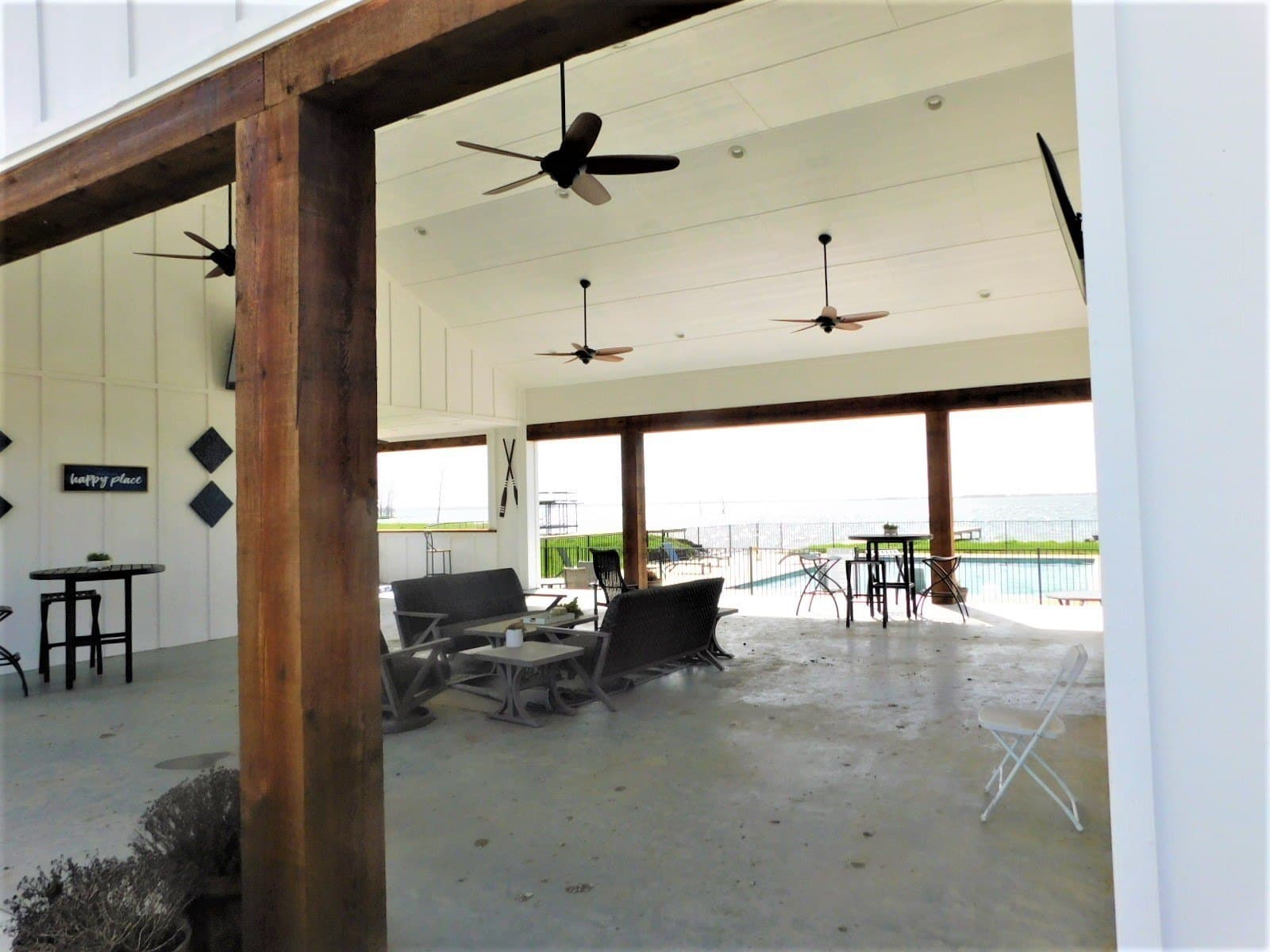 0.09 acres in Navarro County - photo 33