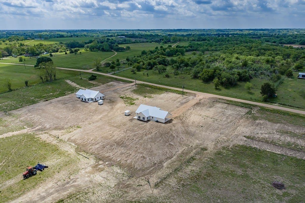 2 acres in Fayette County - photo 16