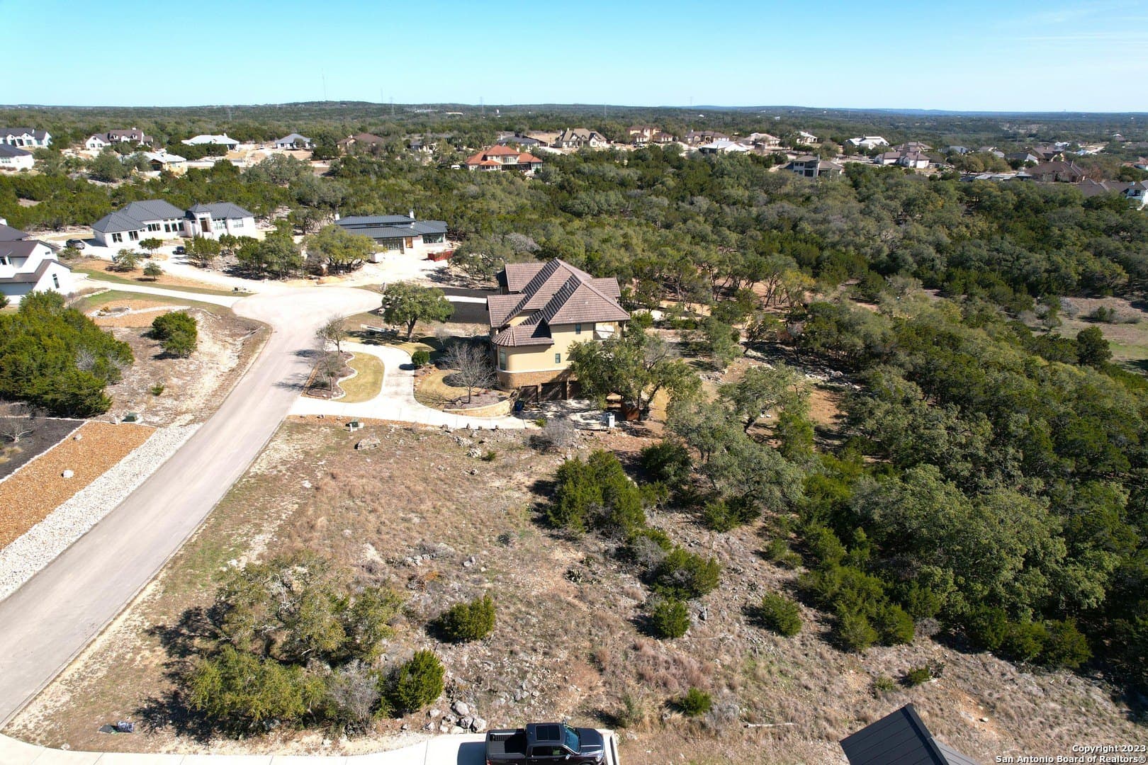 1.01 acres in Comal County gallery image 4