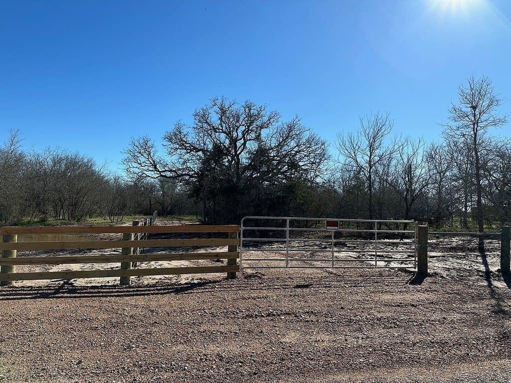1.67 acres in Fayette County - photo 9