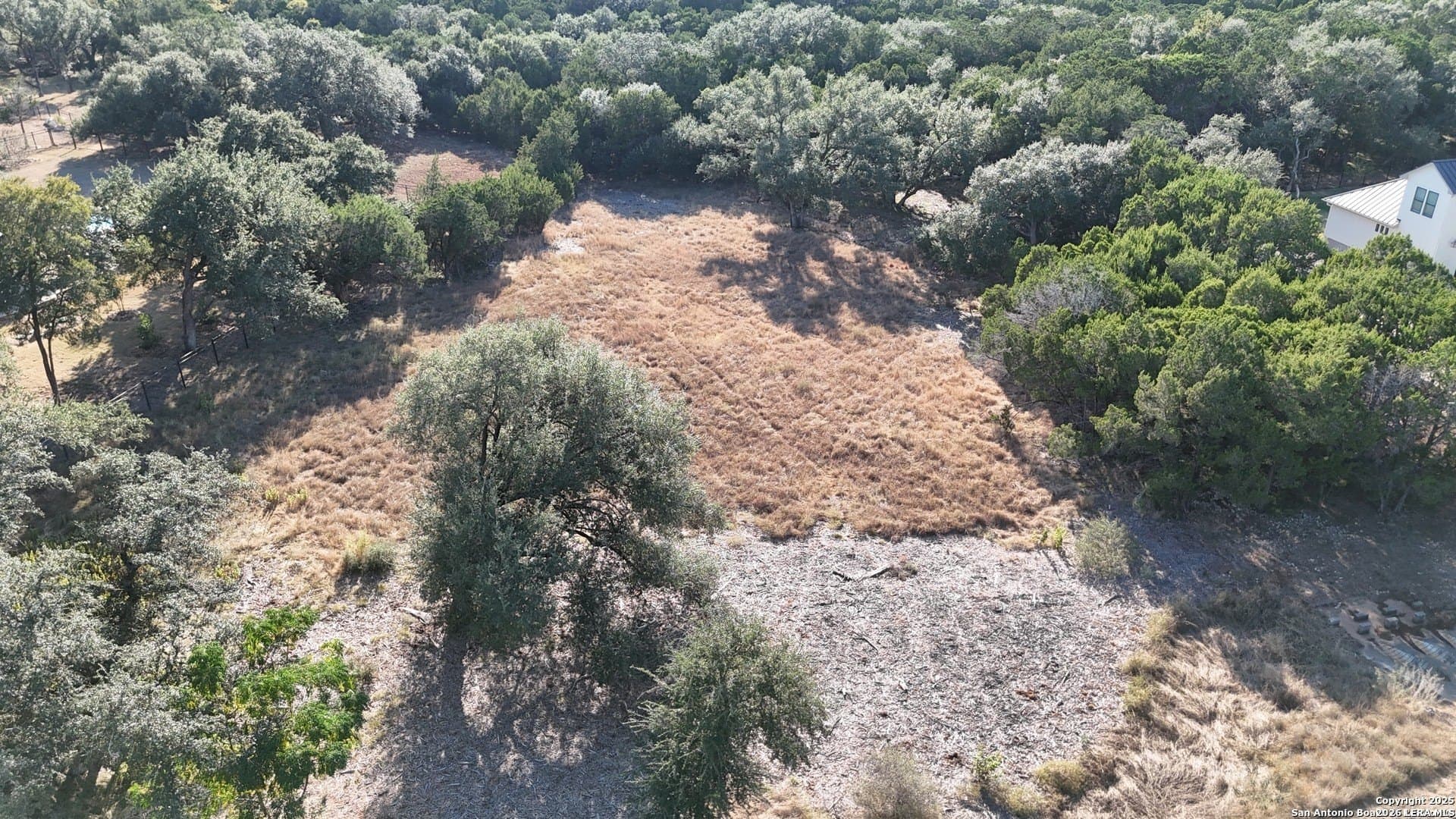 1.18 acres in Comal County gallery image 2