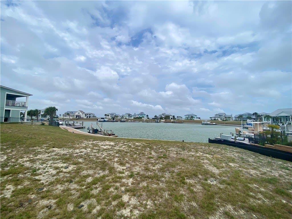 0.25 acres in Aransas County - photo 31