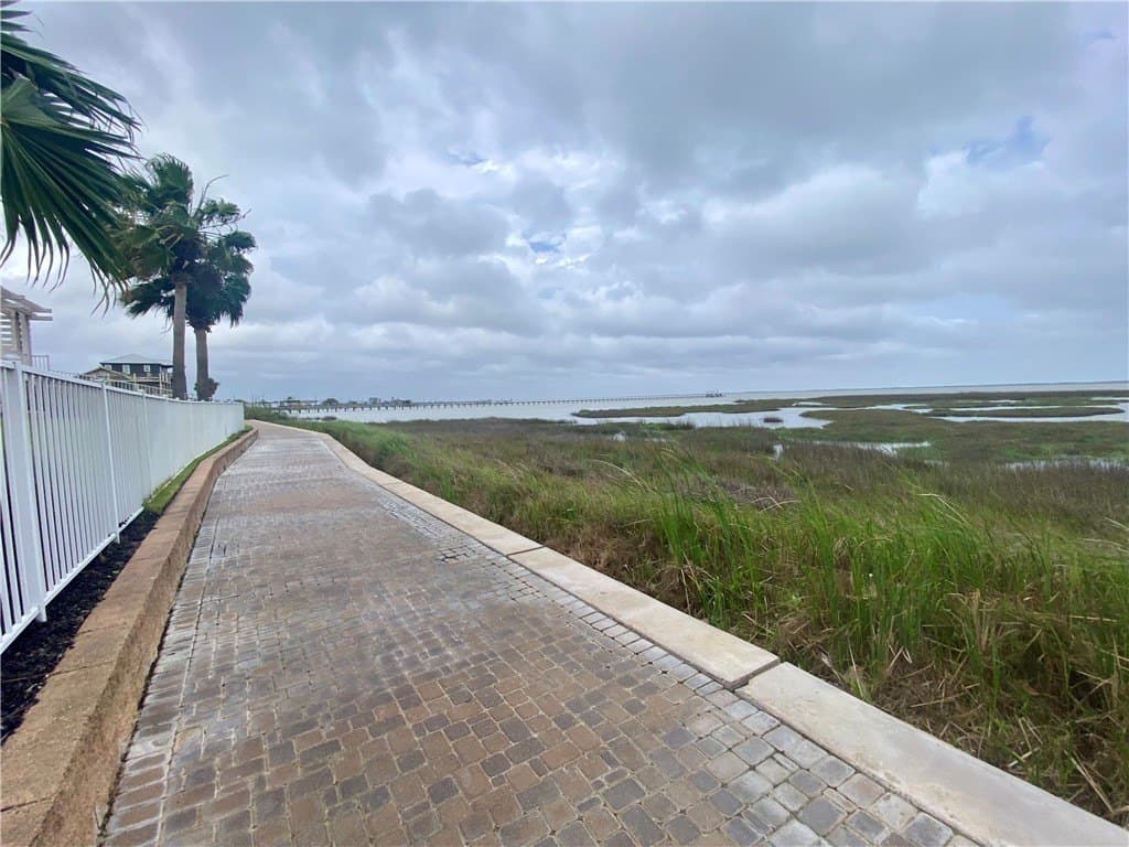 0.25 acres in Aransas County - photo 17