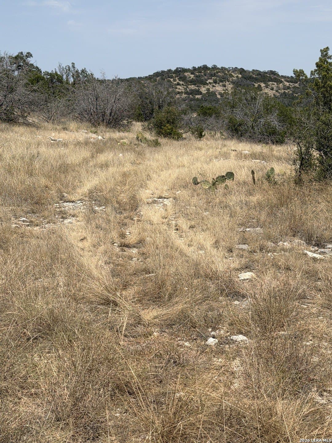 22.88 acres in Edwards County - photo 25