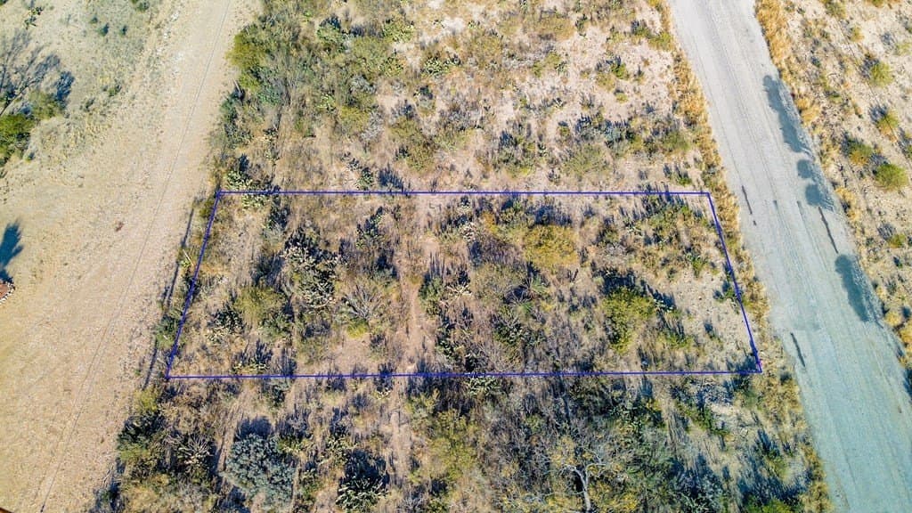 0.24 acres in Maverick County - photo 7