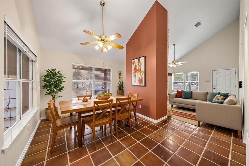 13.34 acres in Kerr County gallery image 4