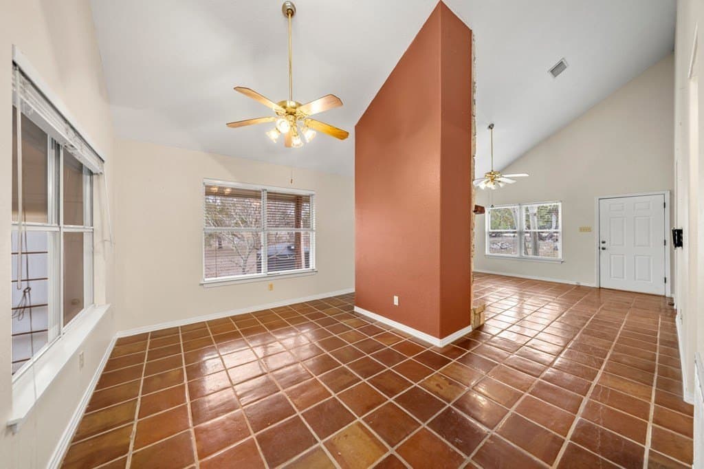 13.34 acres in Kerr County gallery image 3