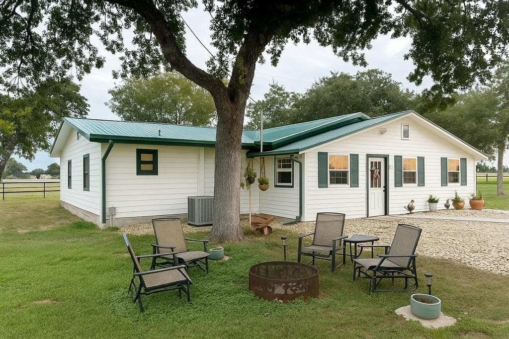 10.86 acres in Comanche County