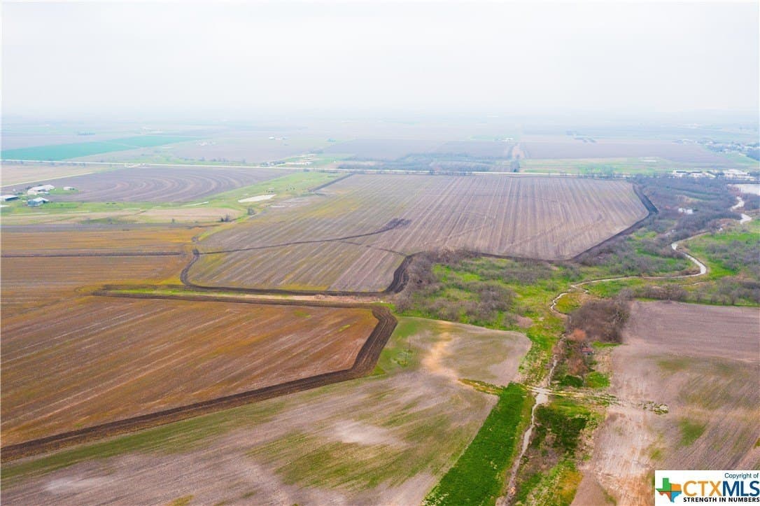 187.13 acres in Williamson County featured view