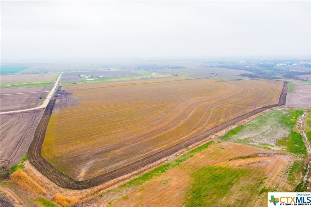 187.13 acres in Williamson County gallery image 3