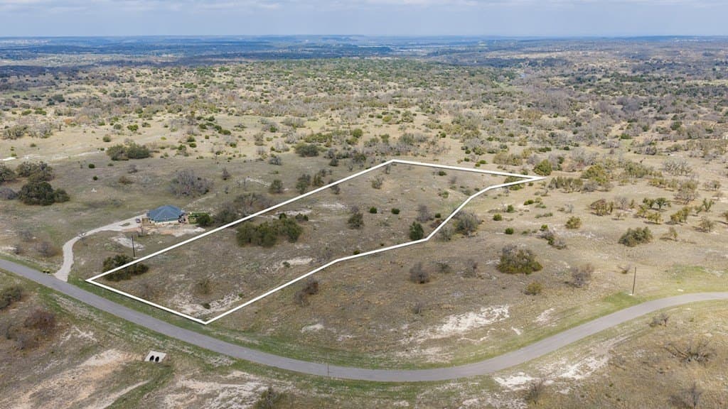 5.75 acres in Gillespie County gallery image 4