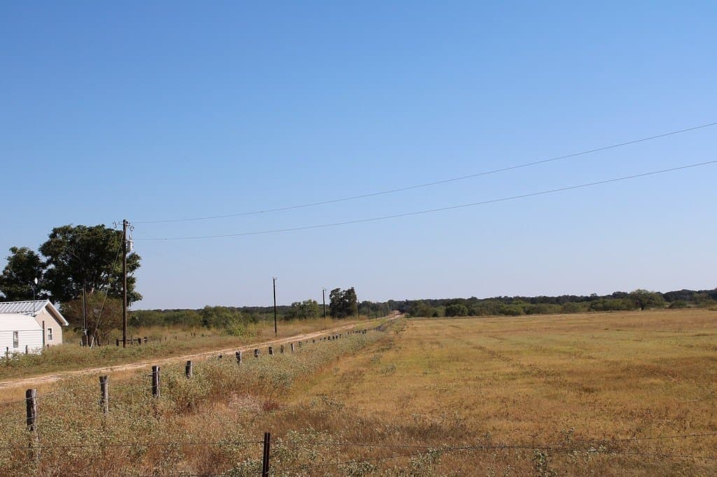 10 acres in Colorado County - photo 9