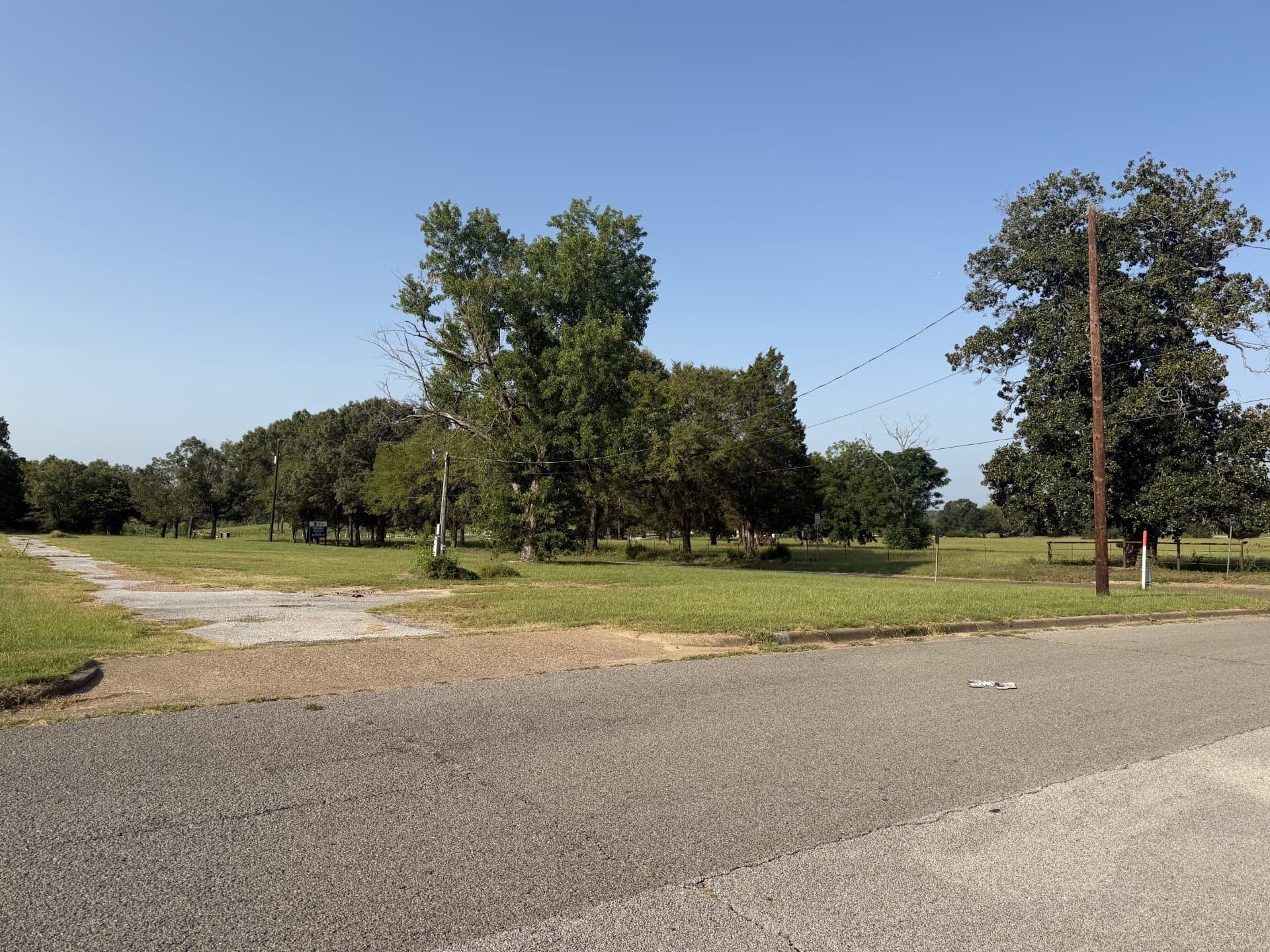 3.93 acres in Henderson County - photo 5