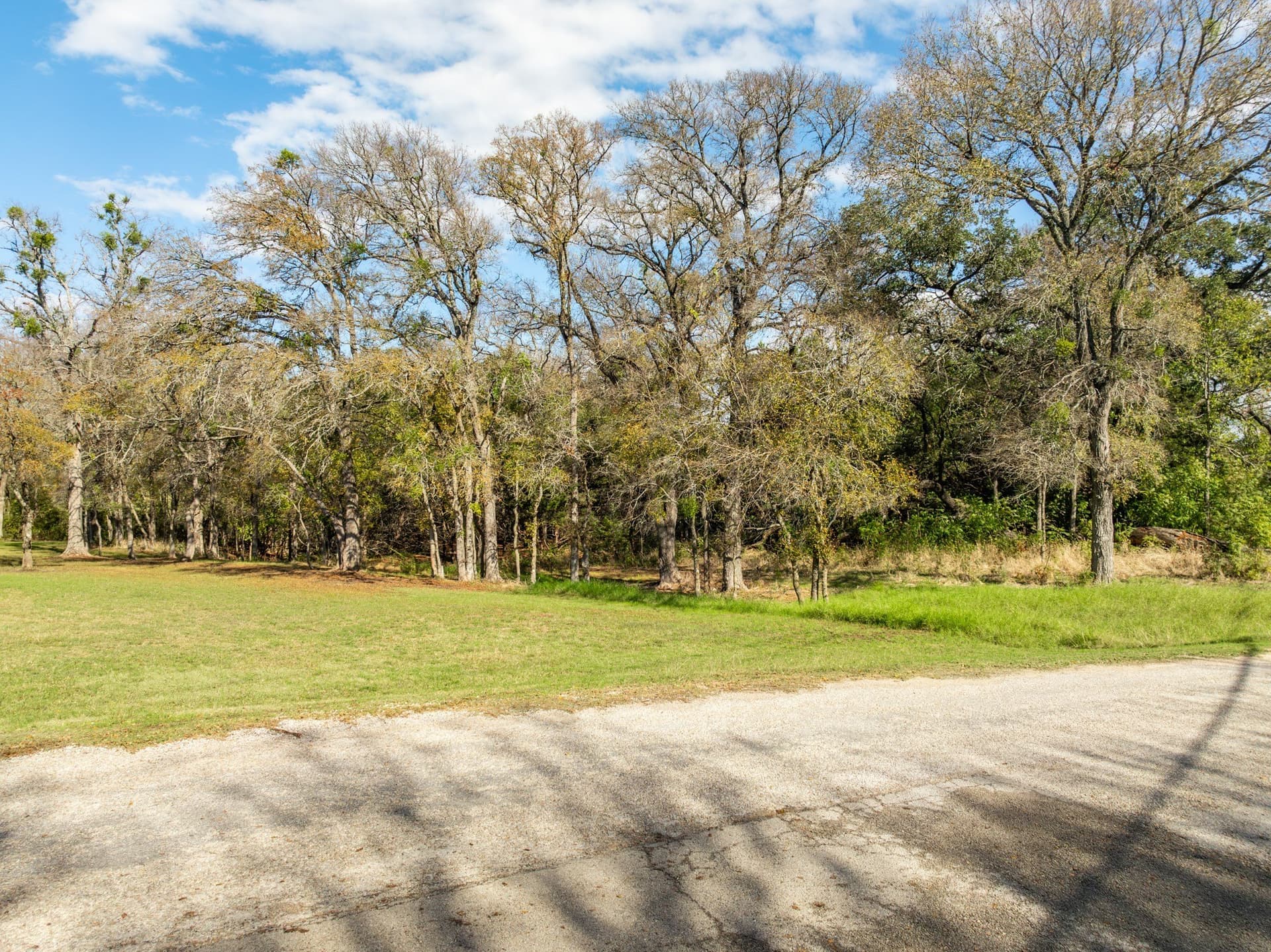 0.32 acres in Hill County