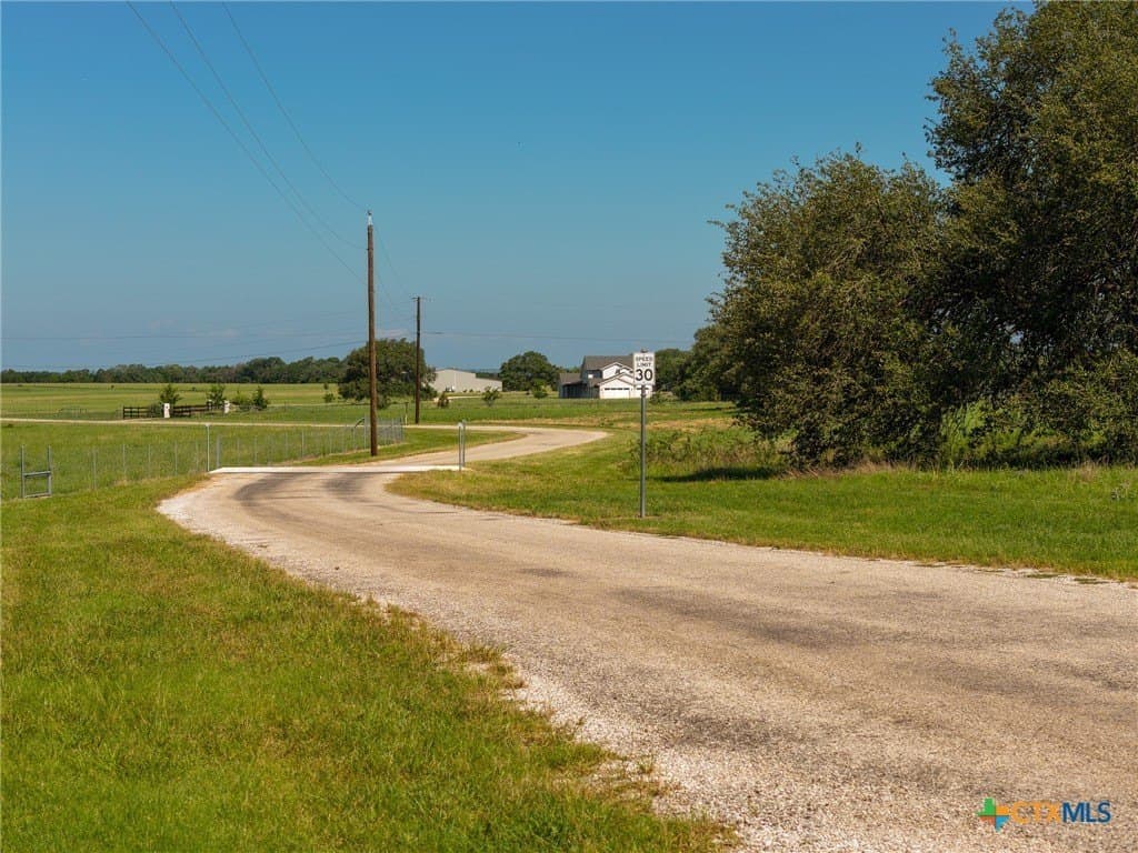 35 acres in Guadalupe County - photo 26