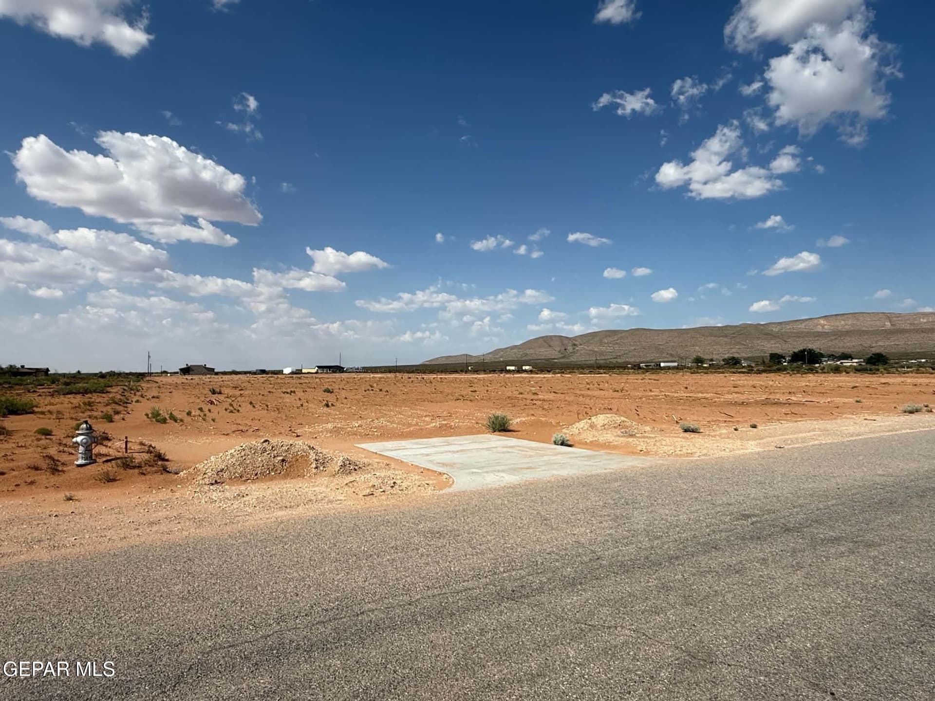 5.03 acres in El Paso County