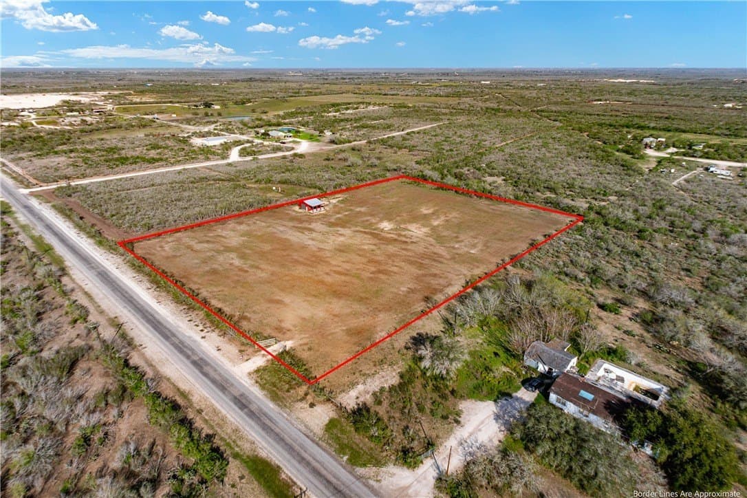 5.64 acres in Jim Wells County gallery image 2