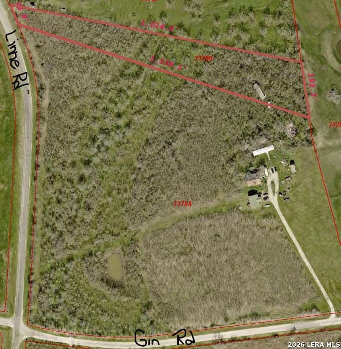 2.71 acres in Guadalupe County gallery image 3
