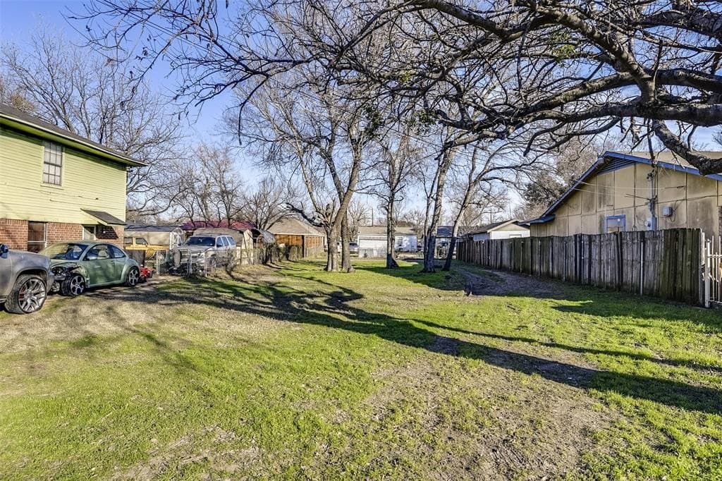 0.15 acres in Dallas County gallery image 2