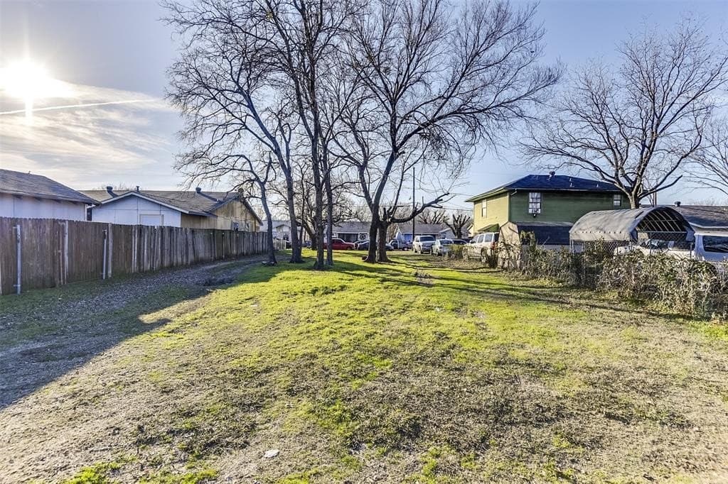 0.15 acres in Dallas County gallery image 3