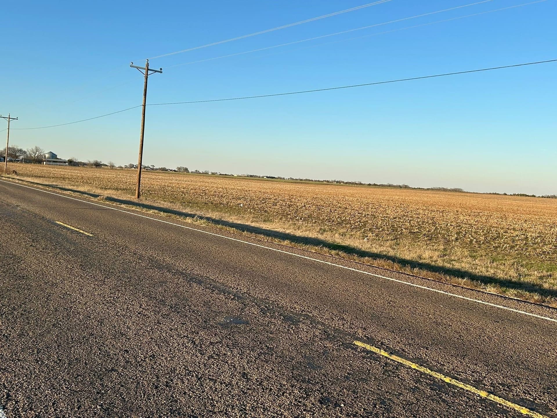 121.8 acres in Ellis County - photo 4