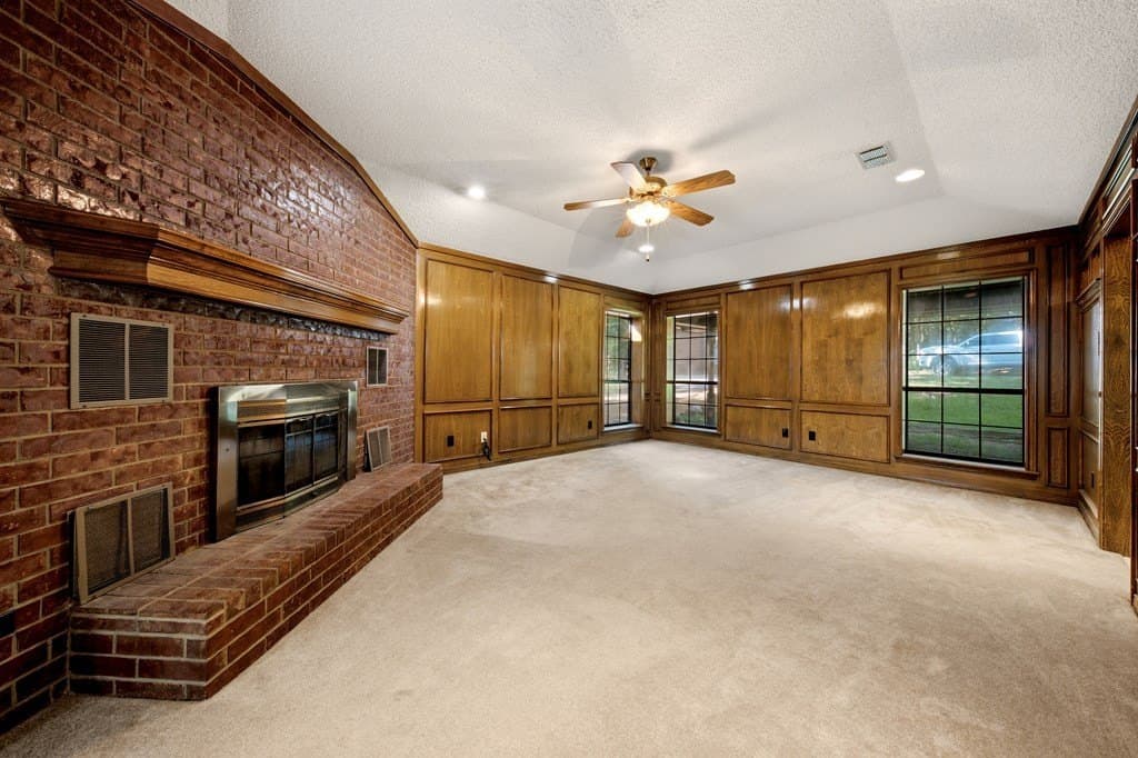 28 acres in Henderson County gallery image 3