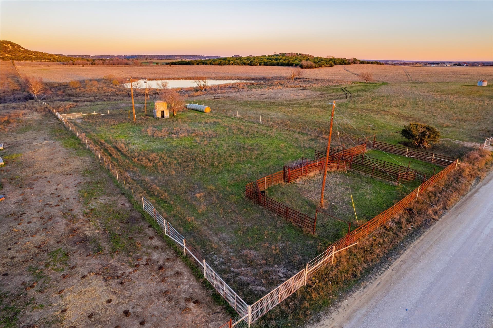 20.02 acres in Bosque County - photo 3