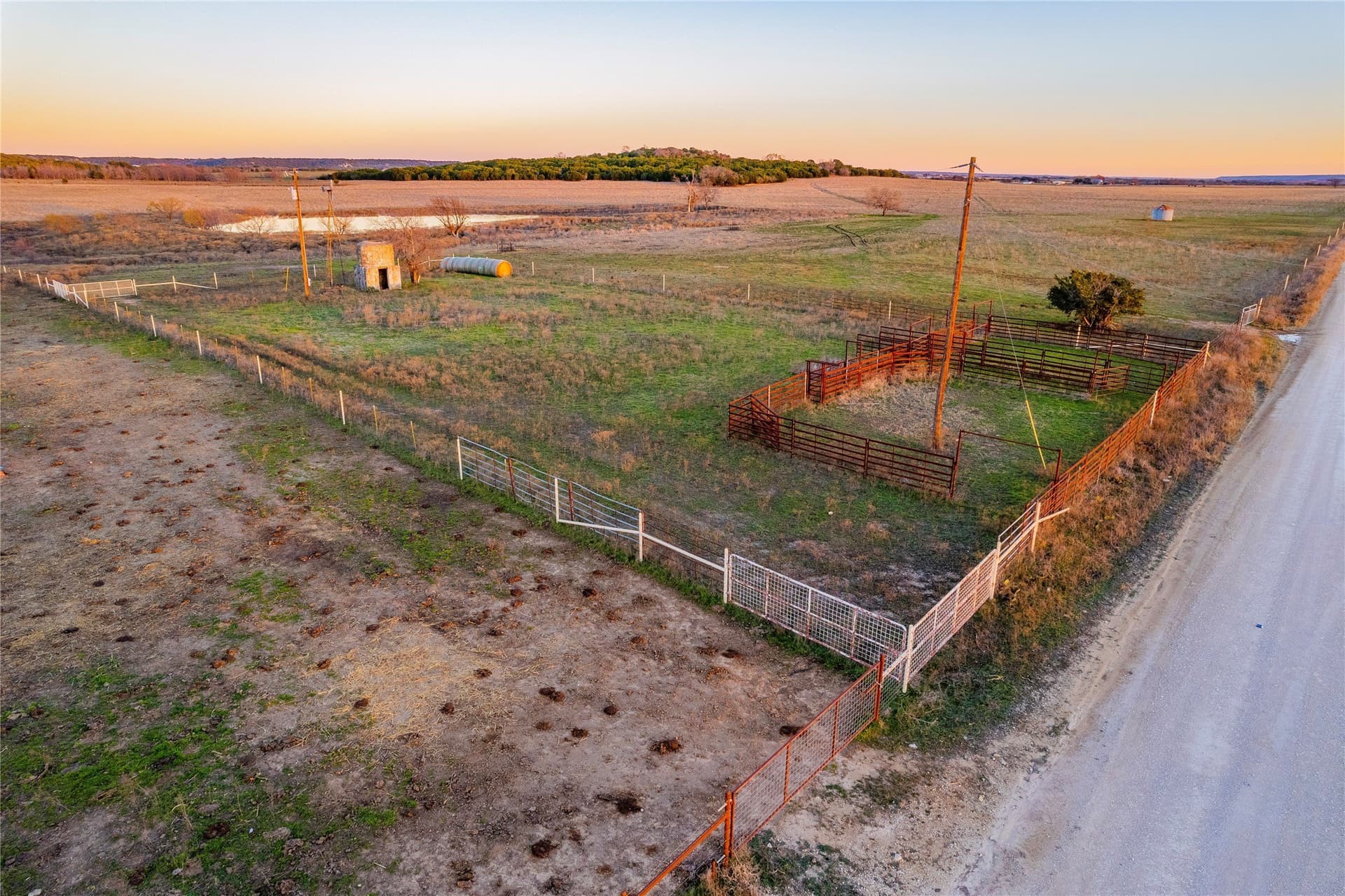 20.02 acres in Bosque County - photo 8
