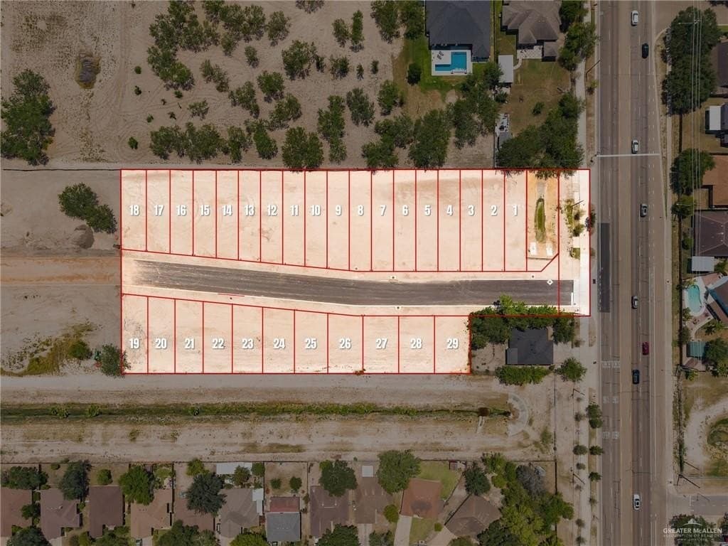 0.07 acres in Hidalgo County - photo 4