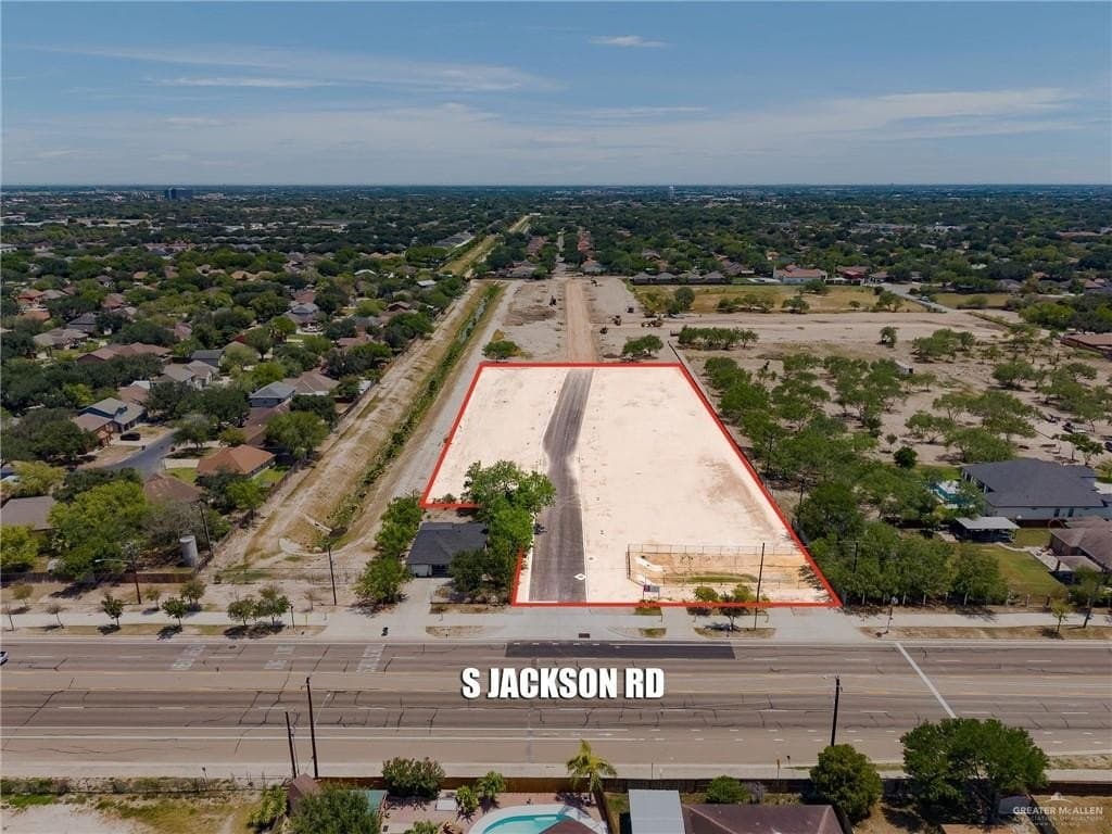 0.07 acres in Hidalgo County - photo 2