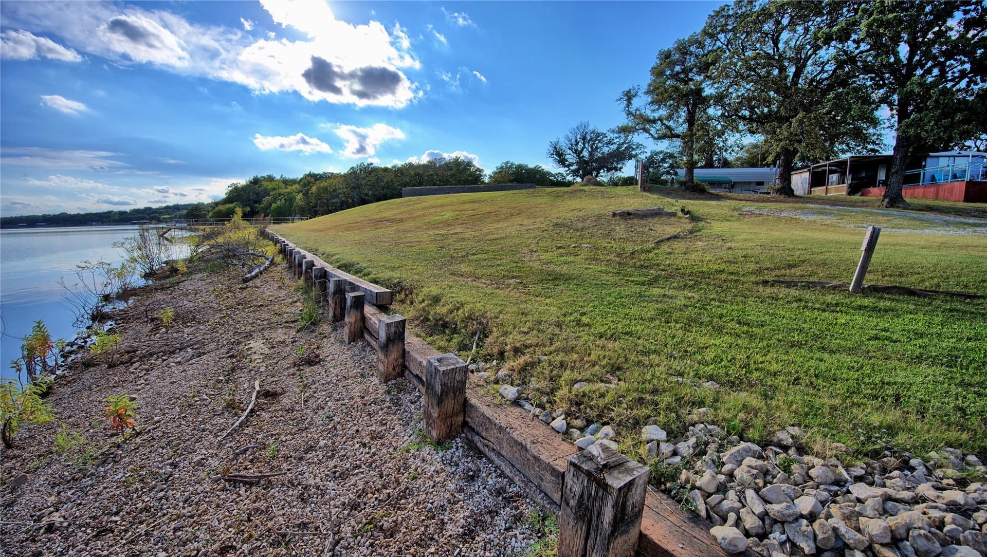 2.05 acres in Montague County gallery image 2
