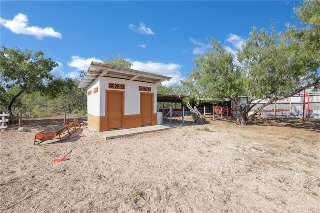 20 acres in Hidalgo County - photo 10