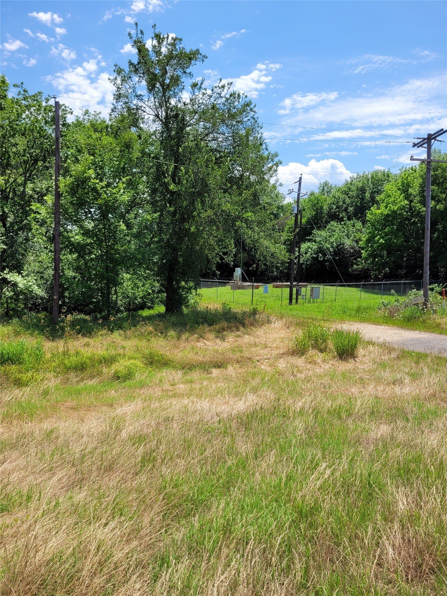 3.11 acres in Lamar County