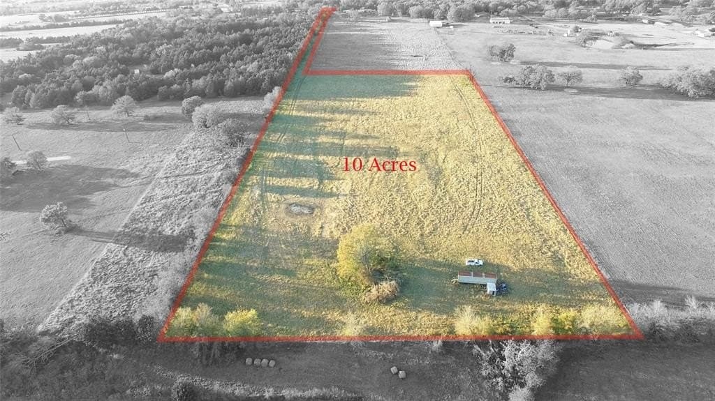 10 acres in Kaufman County