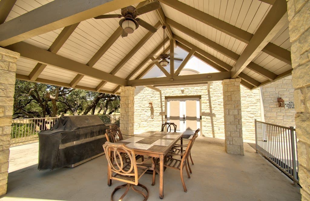 0.19 acres in Kerr County - photo 9