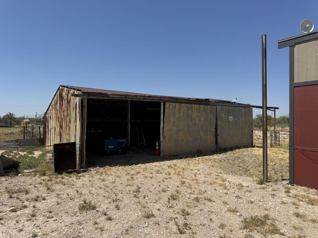 142.77 acres in Pecos County - photo 15
