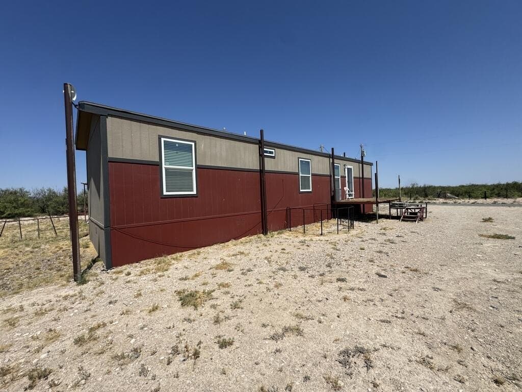 142.77 acres in Pecos County - photo 4