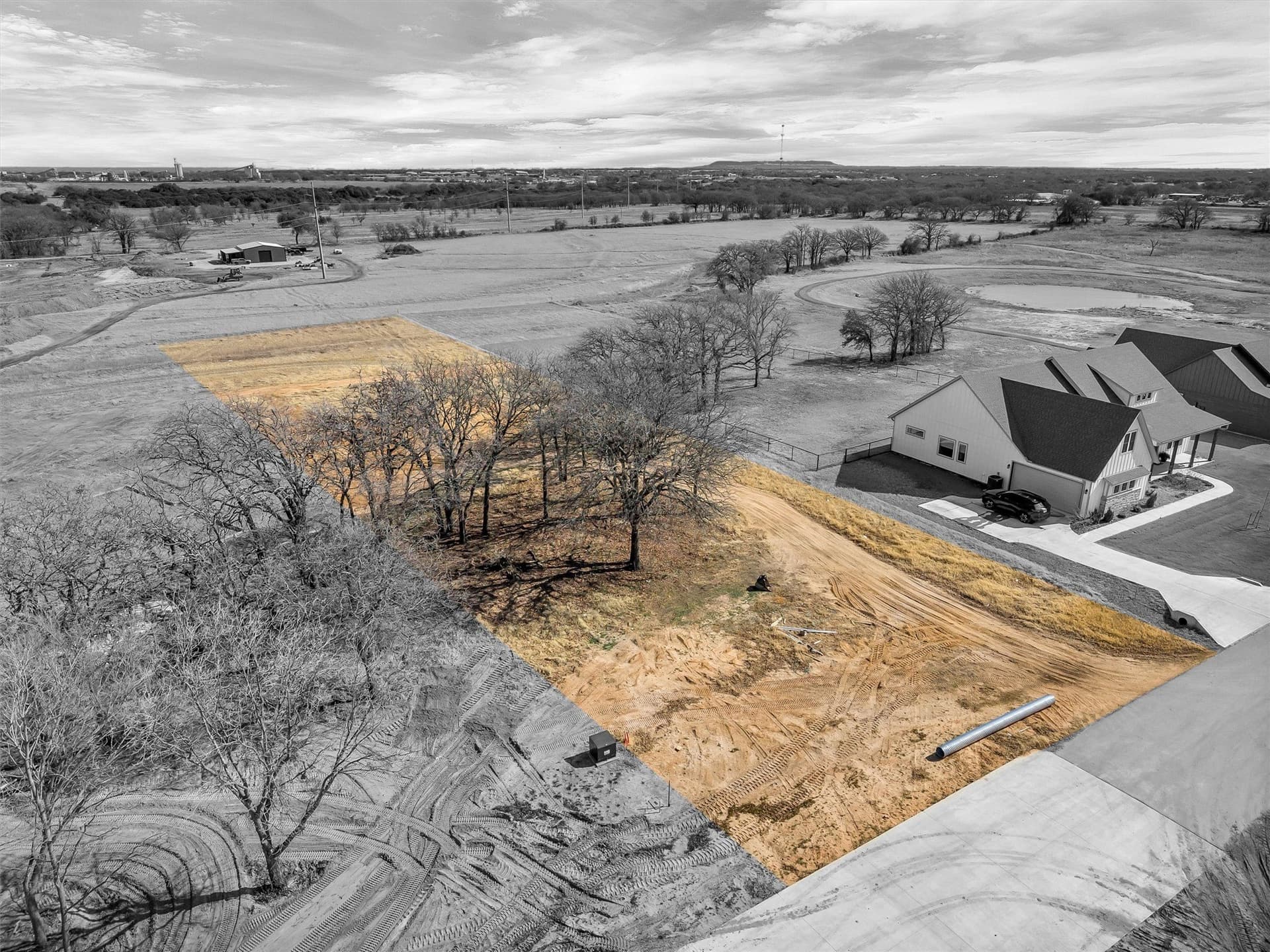 1.14 acres in Hood County gallery image 2