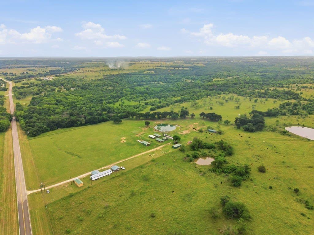 25 acres in Hill County - photo 32