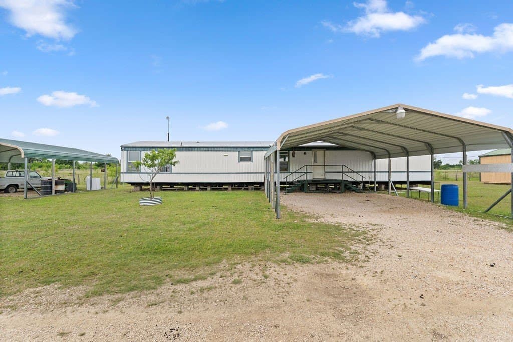 25 acres in Hill County - photo 9