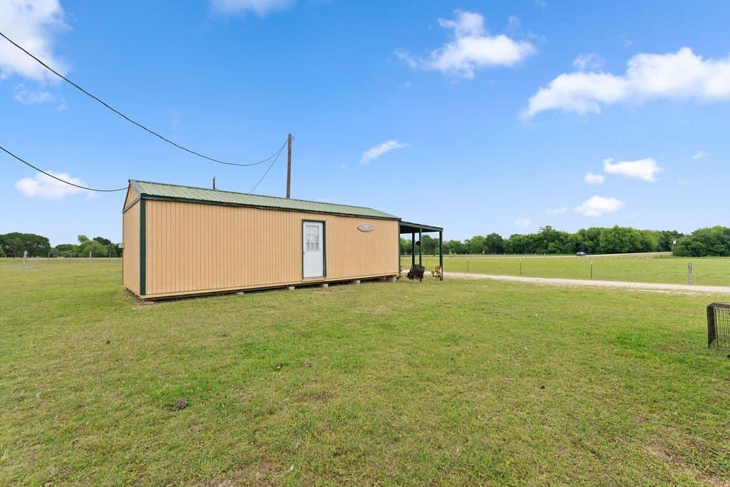 25 acres in Hill County - photo 26